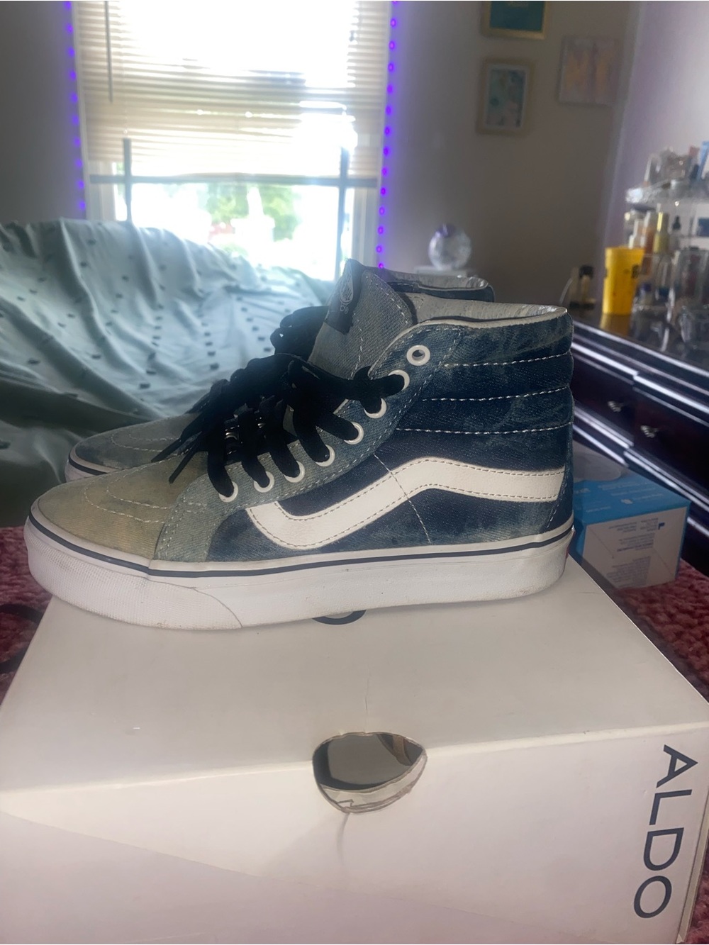 Vans Kids High-Top Sneakers in Blue and White